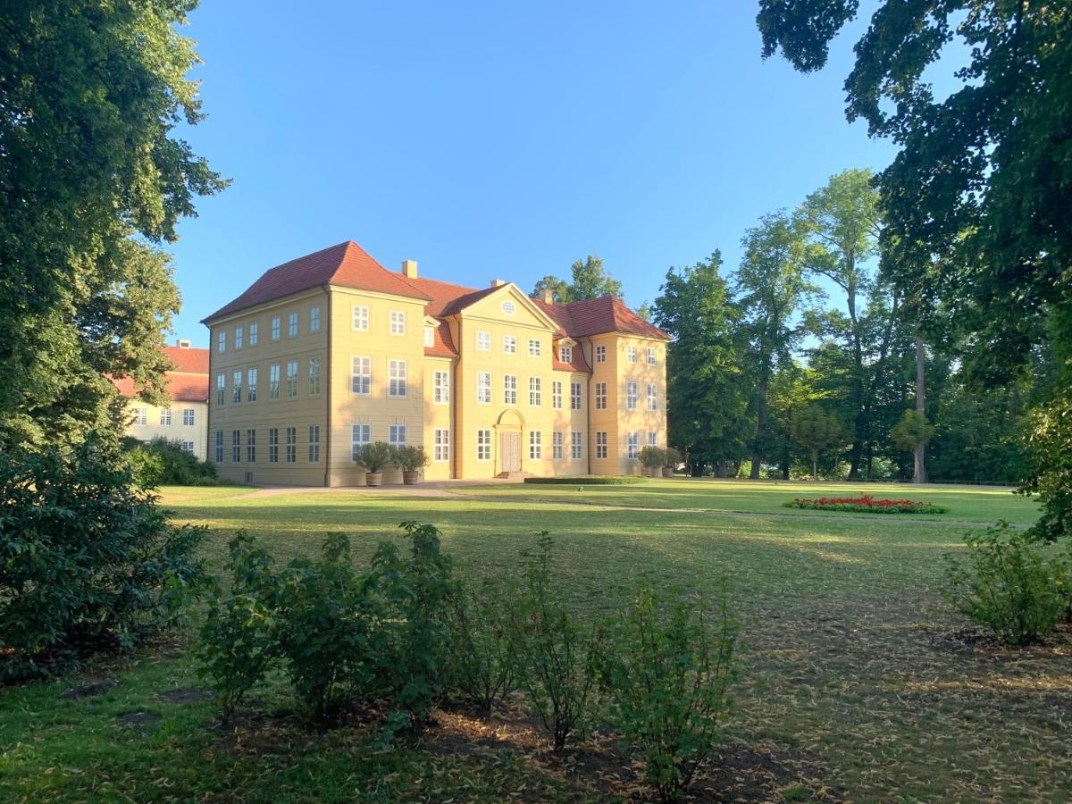 Ferienapartments Querleben Миров Экстерьер фото